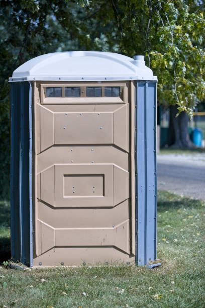 Porta potty delivery and setup in Suncook, NH